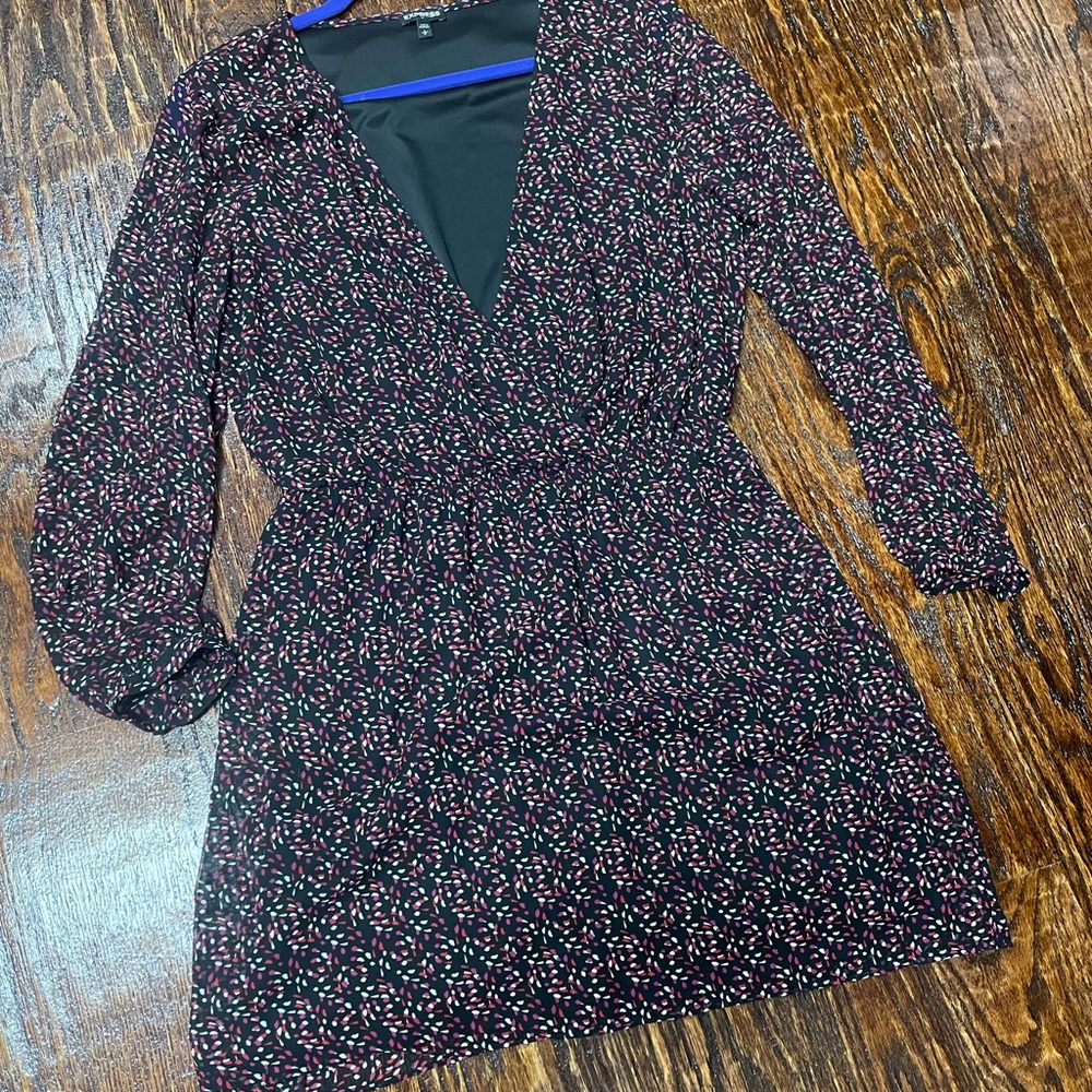 Express dress. Size L. Light material and lined. Worn once.
